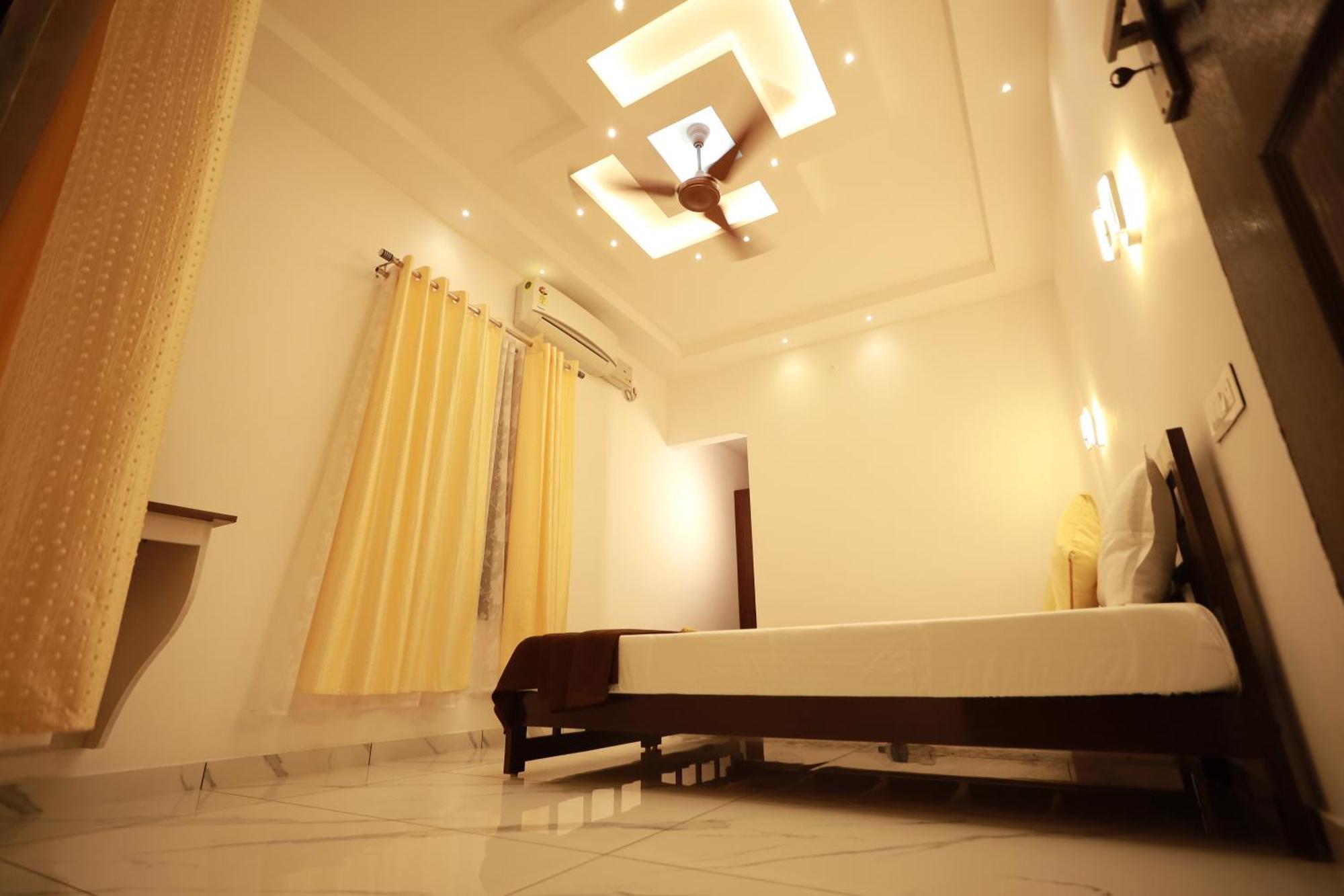 Marari Lotus Beach Villa Mararikulam Bagian luar foto